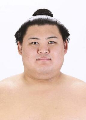 　大の里