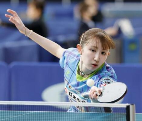 　女子シングルス４回戦を快勝した早田ひな＝東京体育館