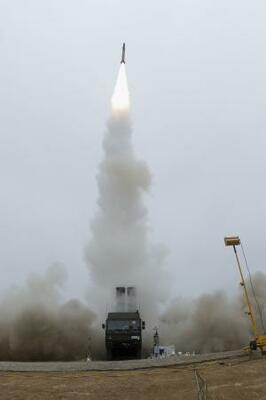 　「島しょ防衛用高速滑空弾」の発射試験＝２０２５年６月、米国（防衛装備庁提供）