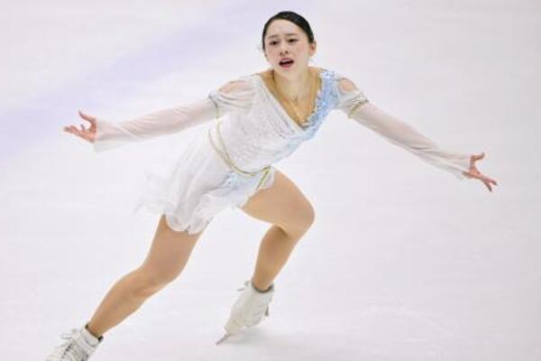 女子フリー 演技する三宅咲綺=木下カンセーアイスアリーナ