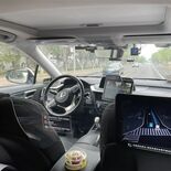 中国の無人タクシーの乗り心地は？　ＡＩが運転手…センサーやカメラ15個…