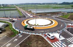 県内初「環状交差点」開通　大田原