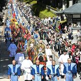 武者ら勇壮に練り歩く　日光東照宮で千人行列