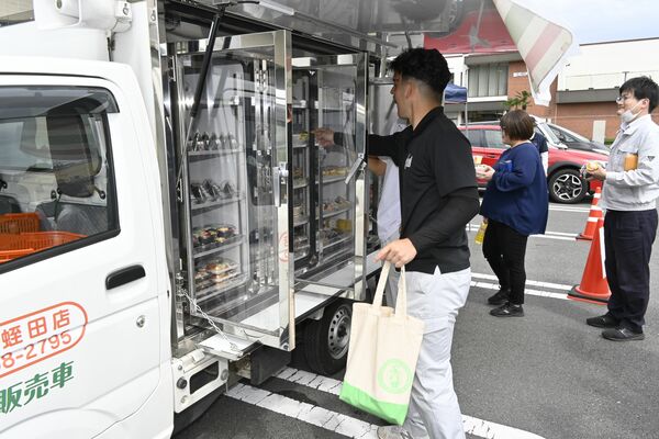 移動販売のデモンストレーション