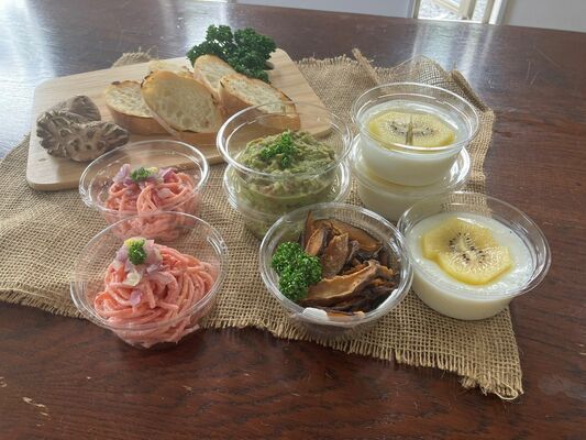 考案したレシピで作った総菜