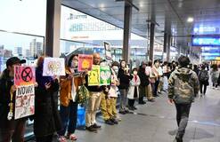 改憲反対 無言デモ