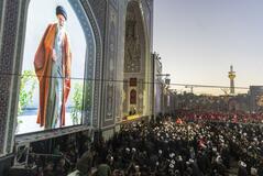 イラン、米攻撃下で国葬
