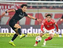 町野は終盤まで、佐野海フル出場