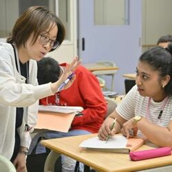 日本でまた看護師になりたい 夜間中学に通うネパール人女性 育児と仕事両立しながら夢追う