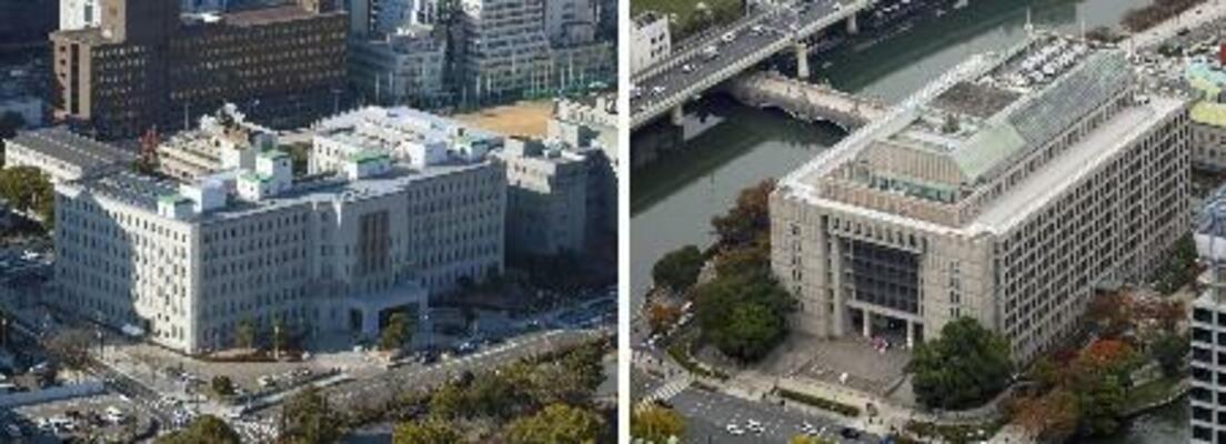 　大阪府庁（左）と大阪市役所