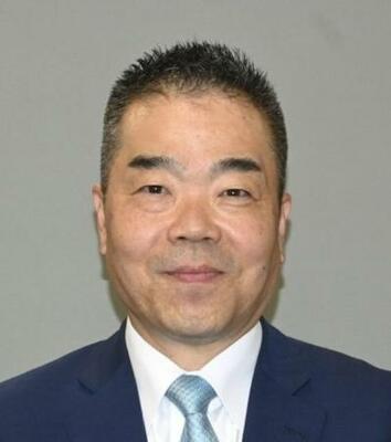 　三日月大造氏