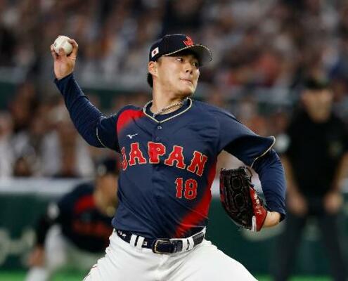 　台湾戦に先発した山本＝東京ドーム
