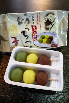 　松山市の菓子メーカー「うつぼ屋」の看板商品「坊っちゃん団子」
