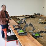 重機のラジコン操作を楽しもう　29日、那須塩原にカフェオープン