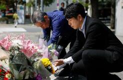 亡き妻子に「愛している」