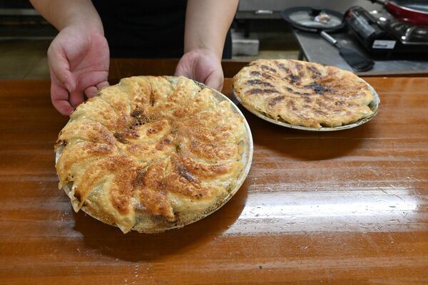 焼き上がった餃子