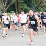 警察官総勢200人が井頭公園で激走！　県警が駅伝大会開催　警務部が初優勝