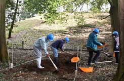 上侍塚古墳の発掘開始　大田原