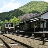 わたらせ渓谷鉄道・足尾駅（日光）　国登録・大正時代　今に残る銅山の玄関口　往時伝える素朴な駅舎