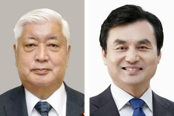 　（左から）中谷元・防衛相、韓国の安圭伯国防相（聯合＝共同）