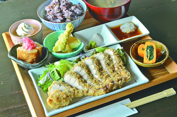 食彩　九（那須塩原）ハラモカツランチ