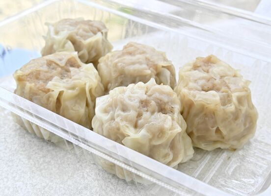 那須ロイヤル高原マルシェで販売中の那須ロイヤルポーク焼売