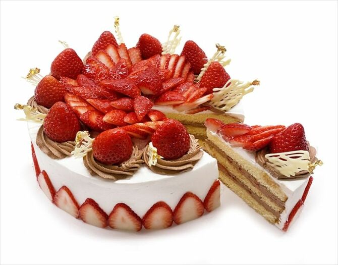 【宇都宮FKDインターパーク店】荒井農園産「とちあいか」のショートケーキ。1,500円/1ピース