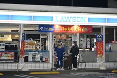 佐野のコンビニ強盗事件　犯人は現金奪い逃走、上下黒っぽい服装