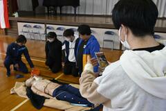 映像通報活用し教員が救急訓練