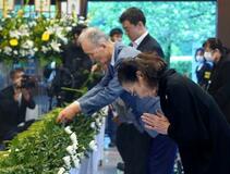 「悲惨な過去二度と繰り返さず」