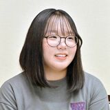 鹿沼市の中学３年根本さん、戦没者追悼式で献花補助の大役　不戦の願い白菊に託す