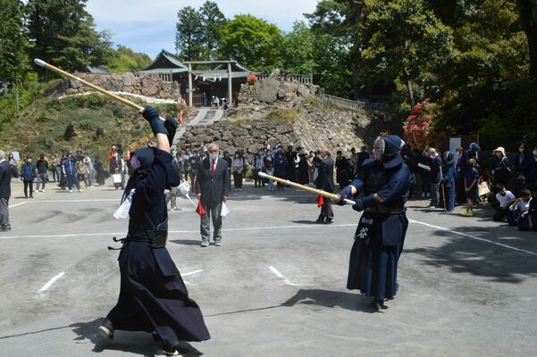 唐澤山神社奉納武道大会で行われた剣道の試合