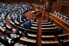国旗損壊罪法、衆院通過