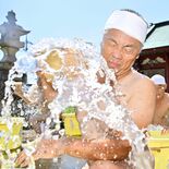 水かぶり夏の無事祈る　真岡・長沼八幡宮で大暑禊