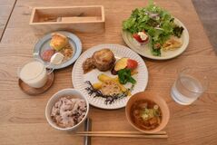 【食べた？】老舗のこうじ ふんだんに　月替わりランチメニュー　ｔｕｕｌｉ．ｔｉｅ（日光）