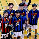 初の日本一に「優勝する自信あった」　フロアボールで「稲妻ファイヤー」