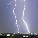 栃木県内２日も大気不安定　台風10号は熱帯低気圧に　少ない雨でも土砂災害の危険度高まる恐れ