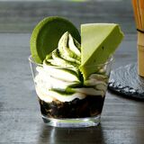 チーズガーデン、カフェ併設店に抹茶スイーツ登場　野菜たっぷりピザも期間限定で提供