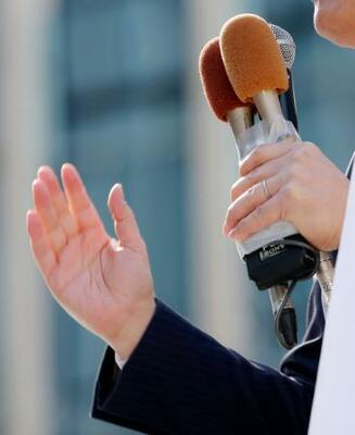 　衆院選の街頭演説＝１月２８日、福岡県内