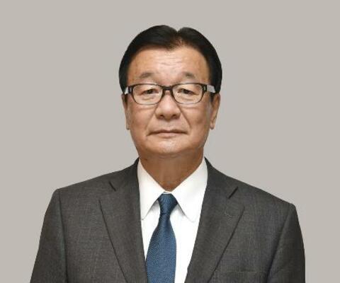 山本順三氏