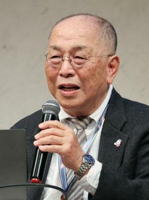 　警察庁のイベントで講演する清家政明さん＝２８日午後、東京都渋谷区