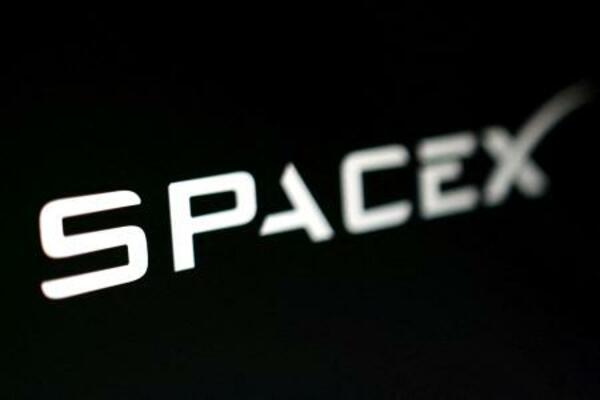 スペースXのロゴ(ロイター=共同)
