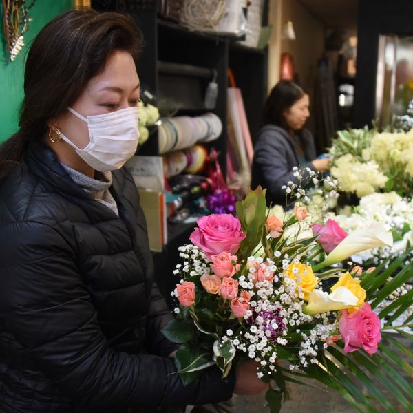 節目彩る花 出番なく 栃木県内生花店 園芸業者ら 新型コロナ 行事縮小で注文大幅減 社会 県内主要 経済 下野新聞 Soon ニュース 新型肺炎 Covid19 下野新聞 Soon スーン