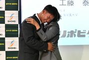 【プロ野球ドラフト会議】桜井（那須塩原出身）駆け付けた母に感謝　作新高出の石井に兄・一成選手も祝福