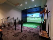 完全個室のシミュレーションゴルフスタジオ「World Golf PRE…