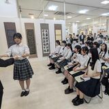 それぞれの人生が作品に　下野の書展「高校生選抜展」　入賞者に賞状