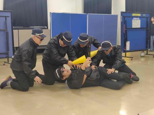 自己批判ショーの稽古風景