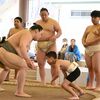 大相撲二子山部屋、大田原市出身力士らが相撲教室　十両・三田関らが地元で指導