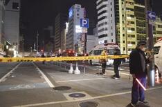 死亡少年最初に刺したか