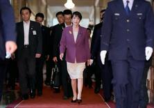 首相、自維隔たりに「ぼうぜん」